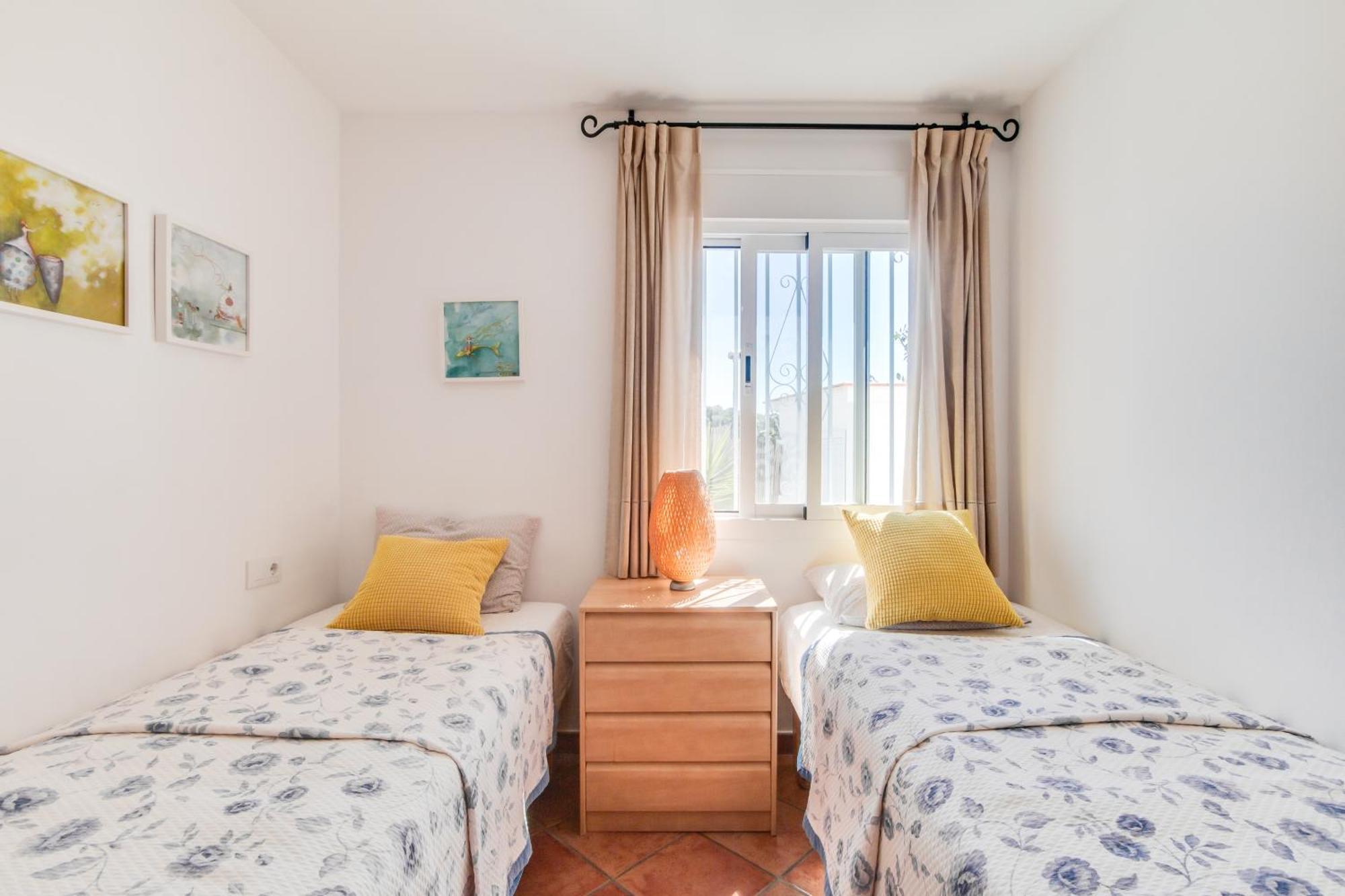 Costabella Villaer *